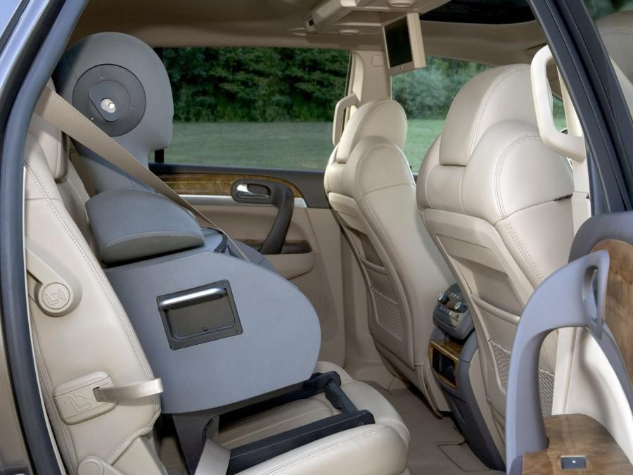  Buick Enclave CXL 2008 года  (фото 46 из 83)